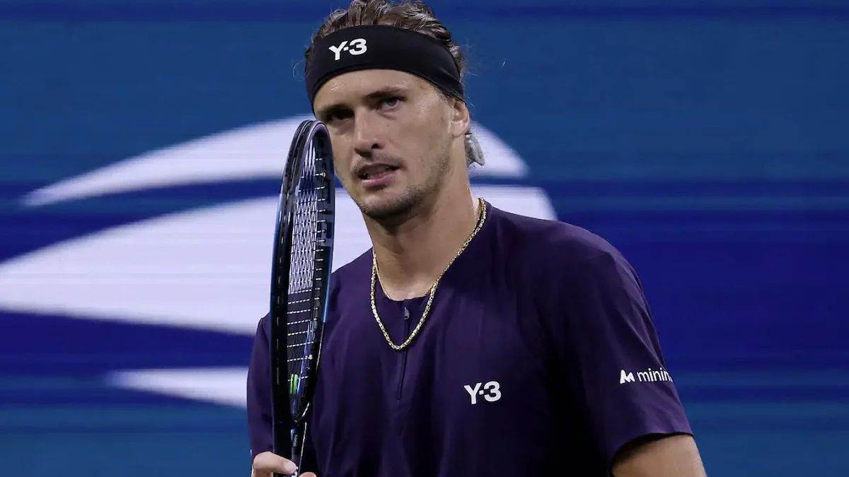 shanghai masters alexander zverev upset by arthur rinderknech