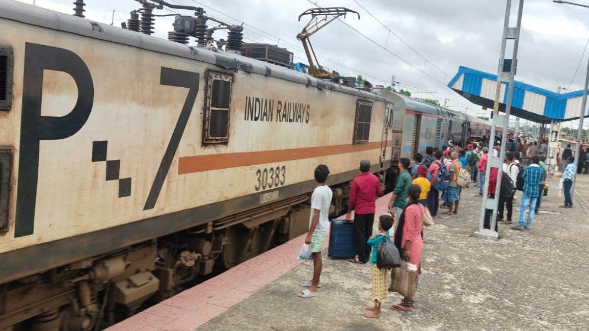 post dussehra migration from kosi region for jobs effects bihar assembly election