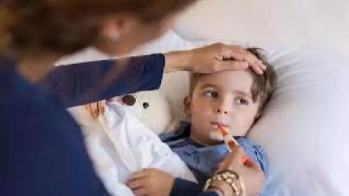 https://www.jagranimages.com/images/newimg/06102025/06_10_2025-child_viral_fever_24072081.jpg