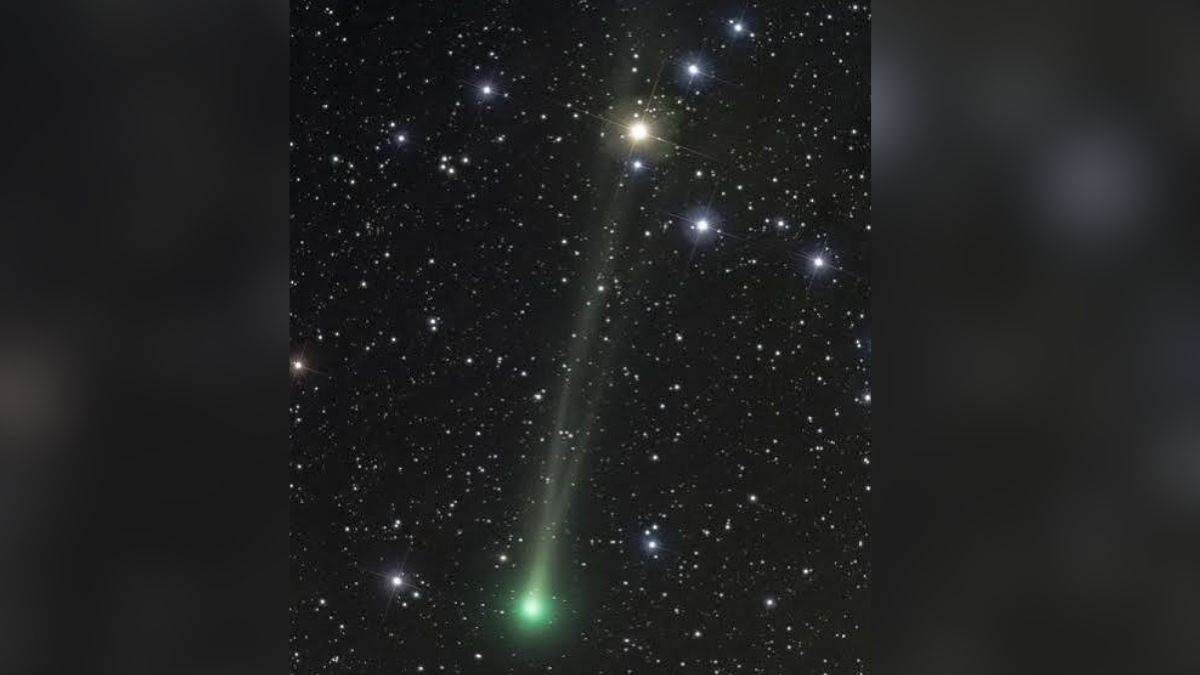 three comets will be the center of attraction in space this october month