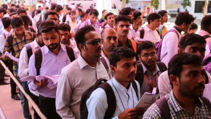 डीयू रोजगार मेले में 40 कंपनियां में चयन के लिए पांच हजार छात्रों के आवेदन