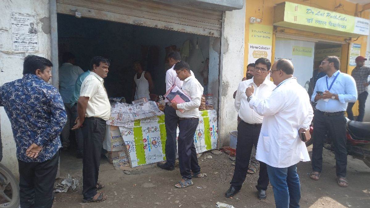 food safety raids on hotels and restaurants in sahebganj