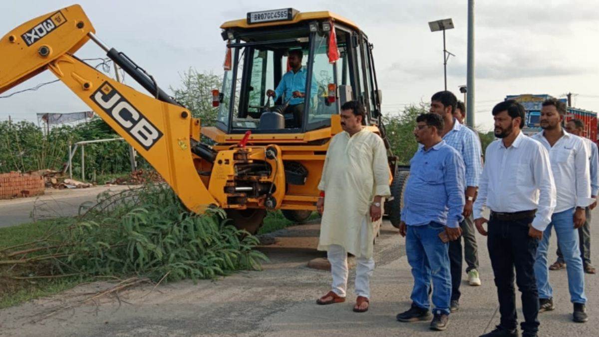 six lane road construction starts in sakaddi babura