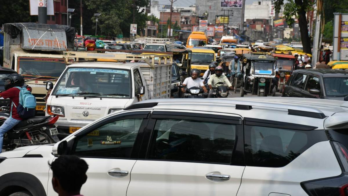 varanasi traffic city congested after reopening cm visit adds to chaos common man issue