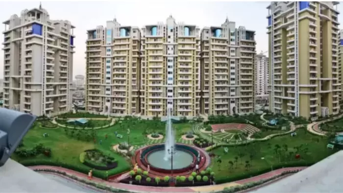 Noida Crime: घरेलू सहायिका ने 3 महीने में बैंक अकाउंट किया खाली, गहने भी गायब; पूर्वांचल रायल पार्क की घटना