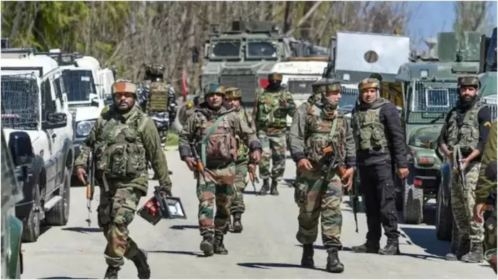 दिवाली से पहले सीमा से लेकर शहर तक सख्त पहरा