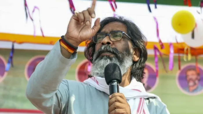 हेमंत सोरेन ने बाबूलाल मरांडी को दी चुनौती (फाइल फोटो- PTI)