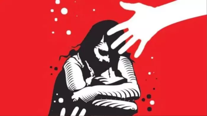 पिता बनाता रहा बेटी के साथ जबरन संबंध। फाइल फोटो