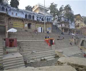 भादों महीने में इस घाट पर भव्य मेला का आयोजन किया जाता है।