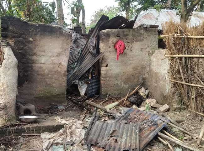 fire in madhepura araria one woman and one innocent died due to scorching