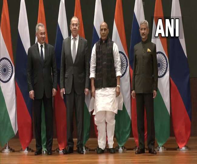 https://www.jagranimages.com/images/newimg/06122021/06_12_2021-india-russia_meeting_22269635_133632628.jpg