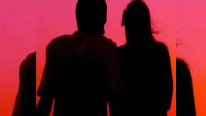 Murder in Live in Relationship : इलाज के दौरान युवती की मृत्यु हो गई।