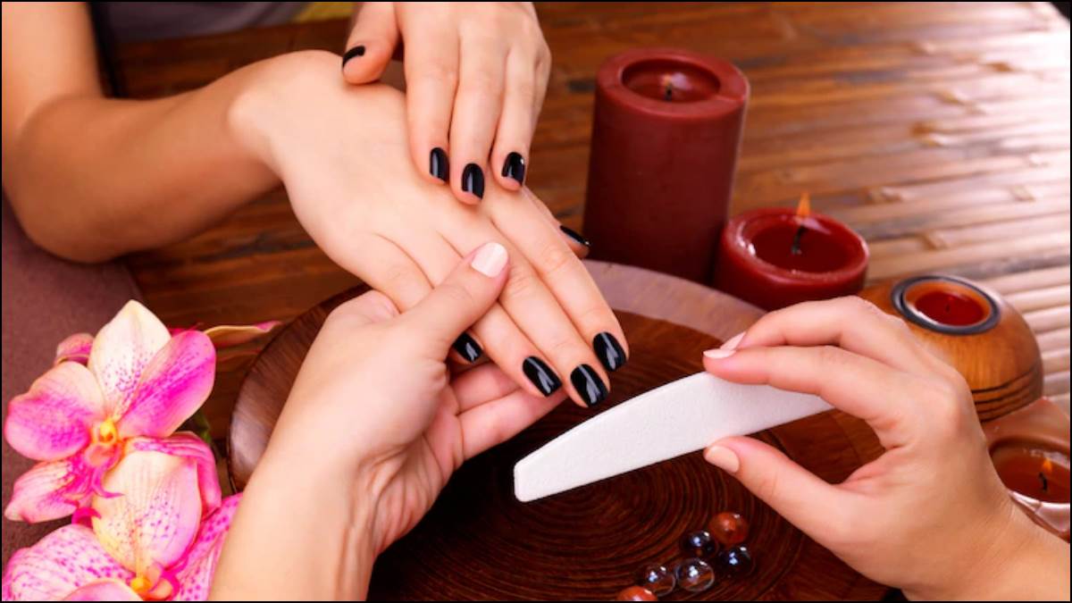 https://www.jagranimages.com/images/newimg/06122022/06_12_2022-nail_1_23246670.jpg
