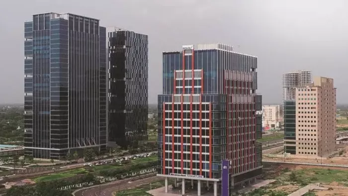 वर्ल्ड क्लास सुविधाओं के दम पर GIFT सिटी बन रही सर्विस सेक्टर की पसंद