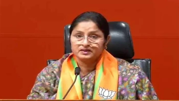भारत का संविधान देश के नाम के रूप में इंडिया और भारत दोनों को मान्यता देता हैः अन्नपूर्णा