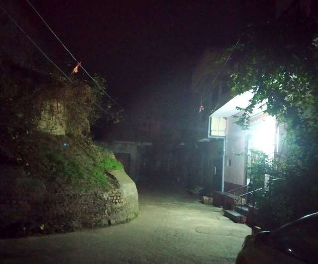 stree lights not working in kartarpur jalandhar city people facing problems