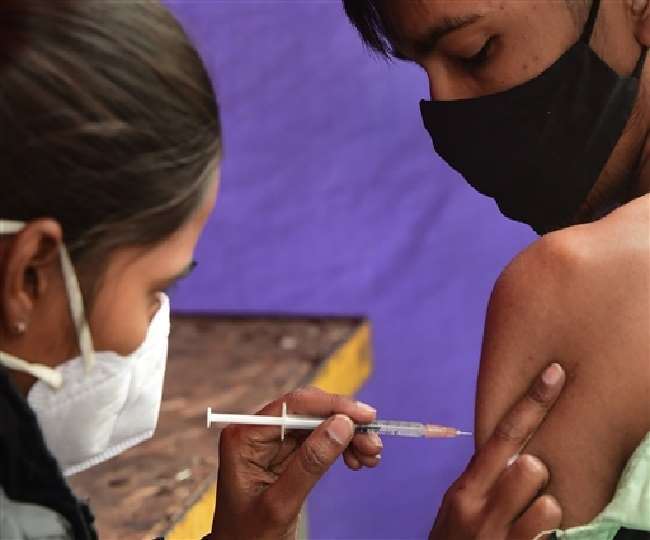 भारत में 150 करोड़ से ज्यादा वैक्सीन दी गई