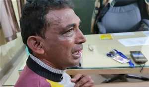 Sambalpur Crime: बरगढ़ में खाकी का रौब, ड्यूटी के नाम पर मीडियाकर्मी को सरेआम पीटा; SP ने किया सस्पेंड