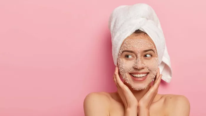 Skin Care Tips: चीनी से बनाएं ये स्क्रब