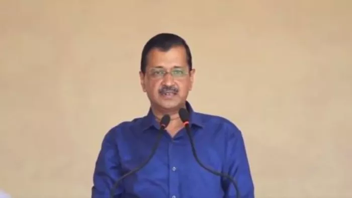 दिल्ली के मुख्यमंत्री अरविंद केजरीवाल गुजरात के दौरे पर (फोटो-ANI)