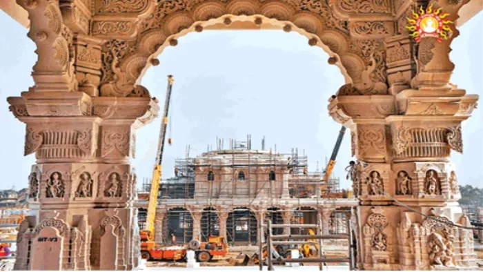 रामज्योति लेने अयोध्या पहुंचीं नाजनीन और नजमा
