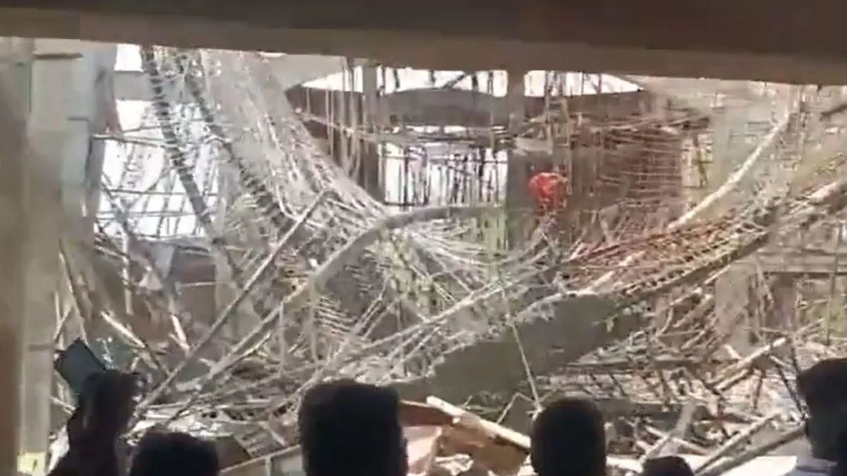 Church Collapses: तेलंगाना के संगारेड्डी में ताश के पत्तों की तरह ढहा निर्माणाधीन चर्च, एक की मौत; 9 अन्य घायल
