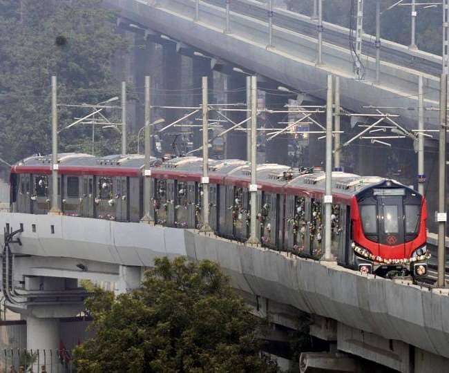 https://www.jagranimages.com/images/newimg/07022021/07_02_2021-lucknow_metro_21344680.jpg
