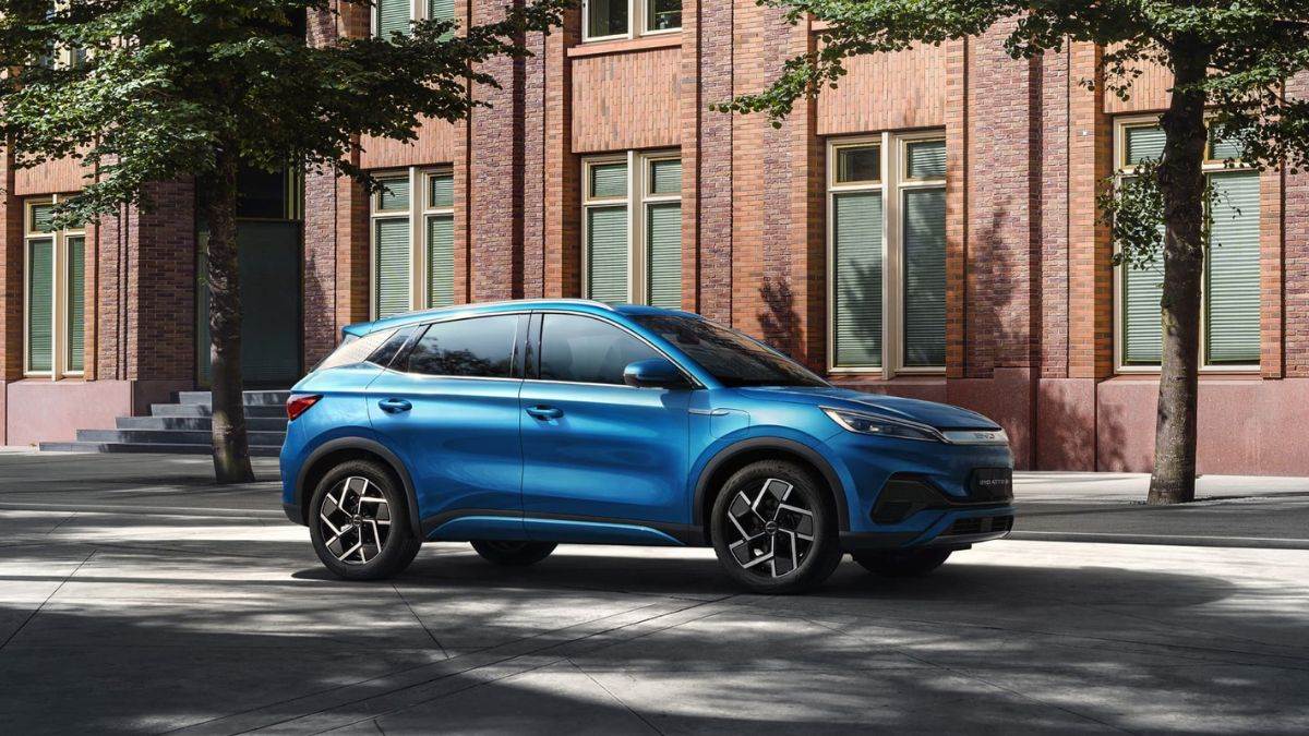 byd delivered first batch 340 units evs of atto 3 electric suvs in india