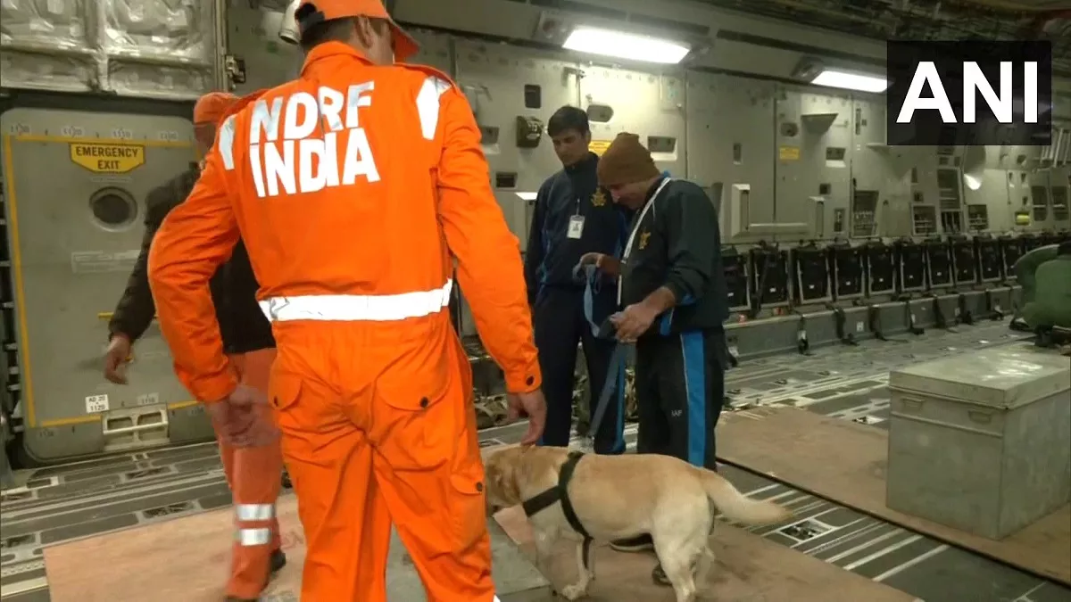 एनडीआरएफ की टीम तुर्किये के भूकंप प्रभावित क्षेत्र में खोज कार्यों के लिए रवाना हुई।(फोटो सोर्स: एएनआइ)