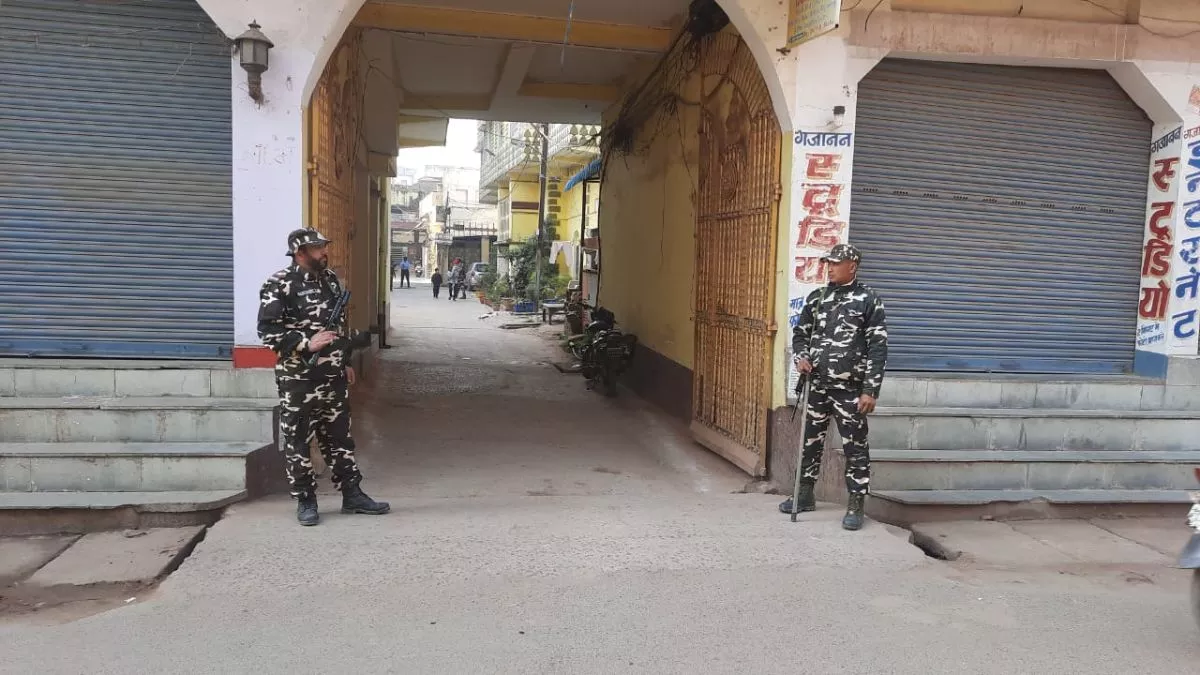 Bihar: जदयू MLC राधा चरण सेठ और करीबियों के ठिकानों पर आयकर का देशव्यापी छापा, बालू के धंधे से जुड़ा है मामला