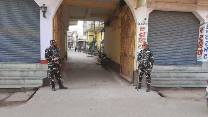 जदयू MLC राधा चरण सेठ विभिन्न ठिकाने पर छापेमारी के लिए पहुंची आयकर की टीम