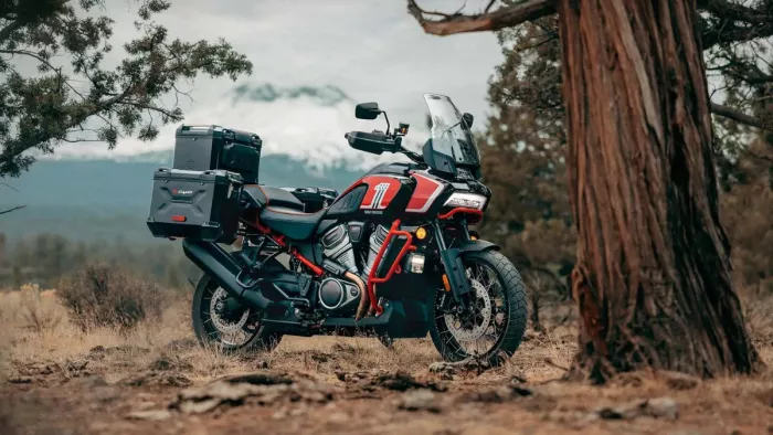 2024 Harley-Davidson Pan America CVO को ग्लोबली अनवील किया गया है।