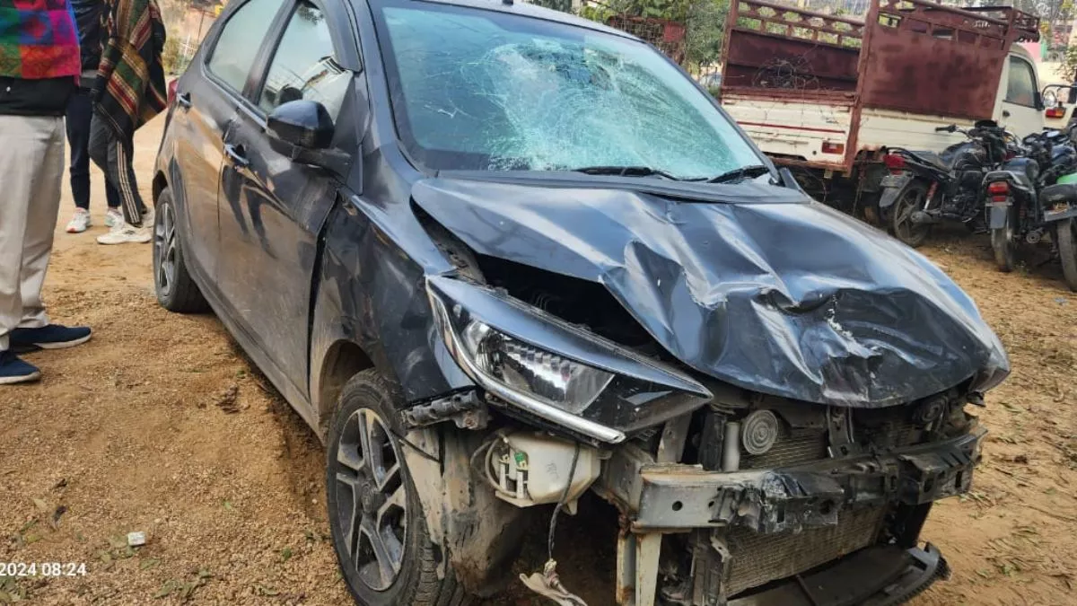 Mahendragarh News: कनीना-गहाड़ा मार्ग पर गाड़ी ने चार को कुचला, तीन लोगों की मौत