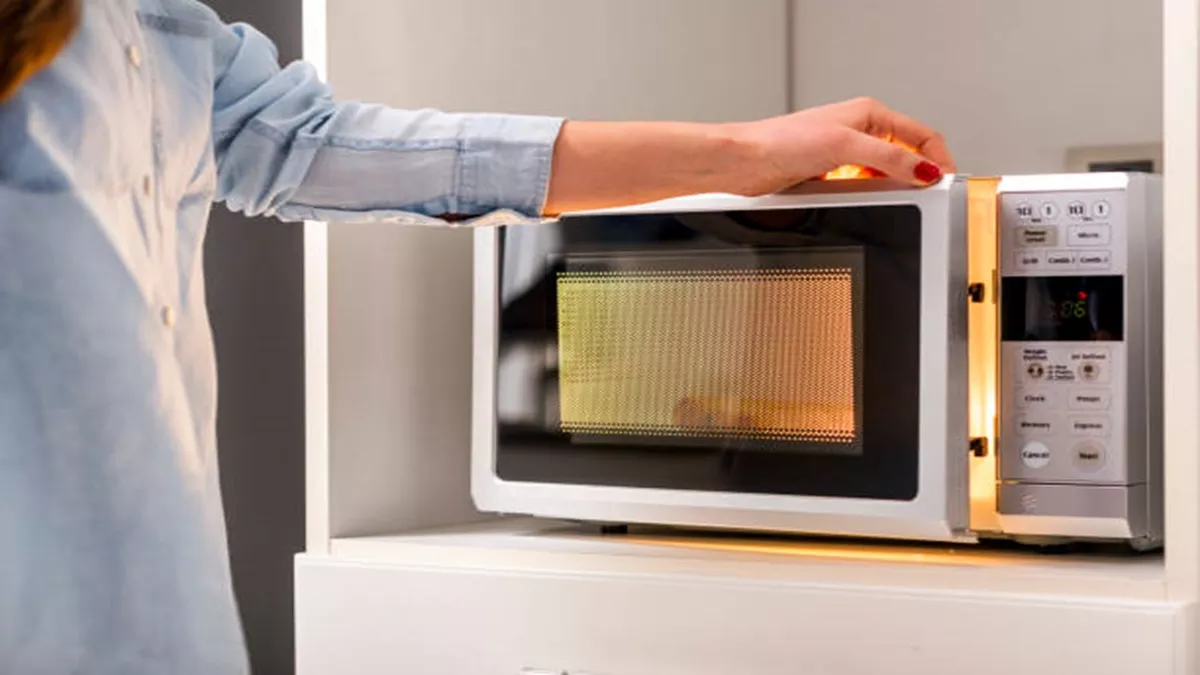 झक्कास है इन Oven Microwave के फीचर्स, नाश्ता, लंच, डिनर के साथ जमा देगा घर पर ही पार्टी वाली महफिल