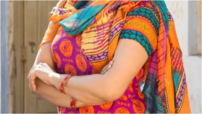 IES बताकर की शादी, जब युवती के सामने खुली सच्चाई तो... पूरा मामला जान चौंक जाएंगे आप (प्रतीकात्मक तस्वीर)