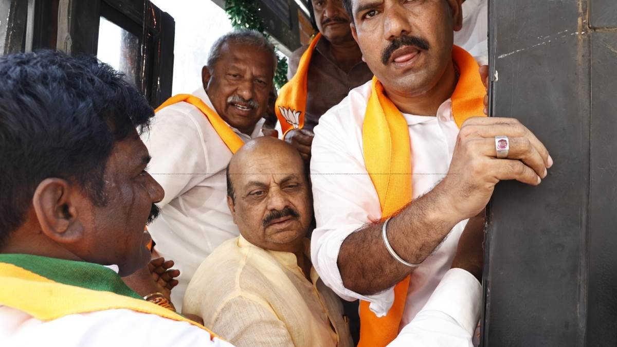 https://www.jagranimages.com/images/newimg/07022024/07_02_2024-karnataka_bjp_protest_23647928.jpg