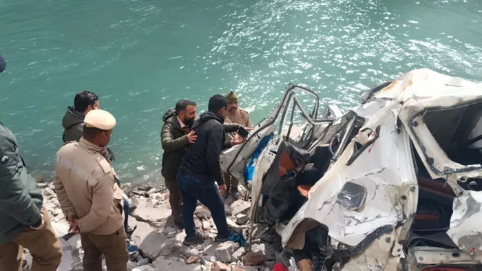 चौथे दिन भी नहीं मिला तमिलनाडु का लापता व्यक्ति, 4 फरवरी को सतलुज नदी में गिरा था