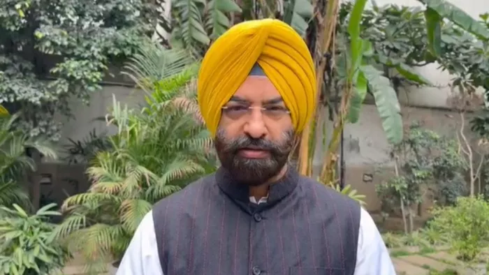 सिरसा के बयान पर मचा बवाल, SGPC ने मनजिंदर सिंह को बताया सिरफिरा