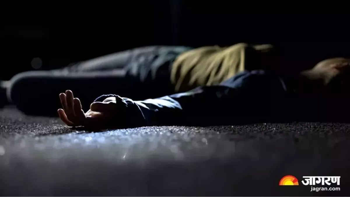 Jharkhand Crime: पश्चिमी सिंहभूम में अवैध संबंध के शक में ग्रामीण की हत्या, पति ने ही पीट-पीटकर ले ली जान