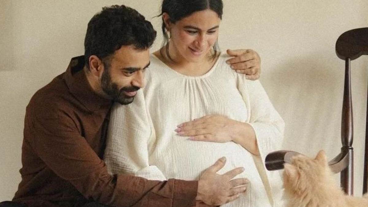 https://www.jagranimages.com/images/newimg/07022024/07_02_2024-priya_malik_flaunts_baby_bump_23647914.jpg