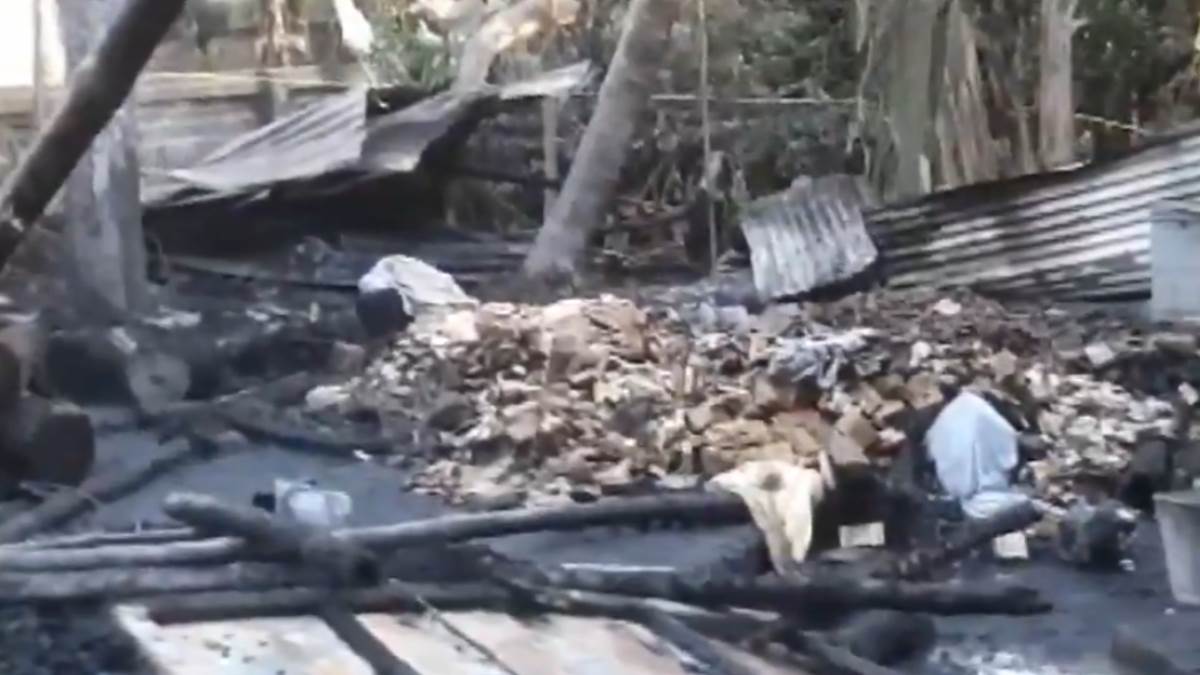 https://www.jagranimages.com/images/newimg/07022025/07_02_2025-west_bengal_fire_nadia_district_23880467.jpg