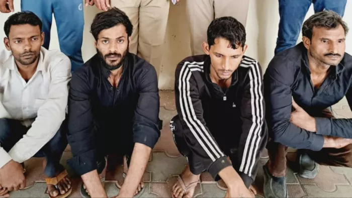 फरीदाबाद में कैटरिंग लेबर की हत्या करने वाले 4 आरोपित गिरफ्तार।