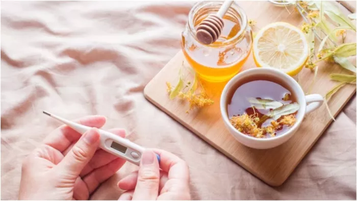 Honey in Diabetes: डायबेटिक लोगों के लिए क्या वाकई में फायदेमंद है शहद? जानें