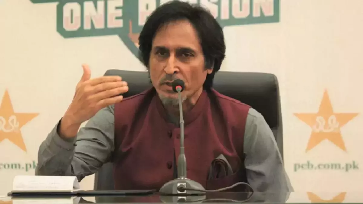 'खराब प्रतिभा', Ramiz Raja ने पाकिस्‍तान के बल्‍लेबाज की तारीफ भी की और फिर जमकर लगाई लताड़