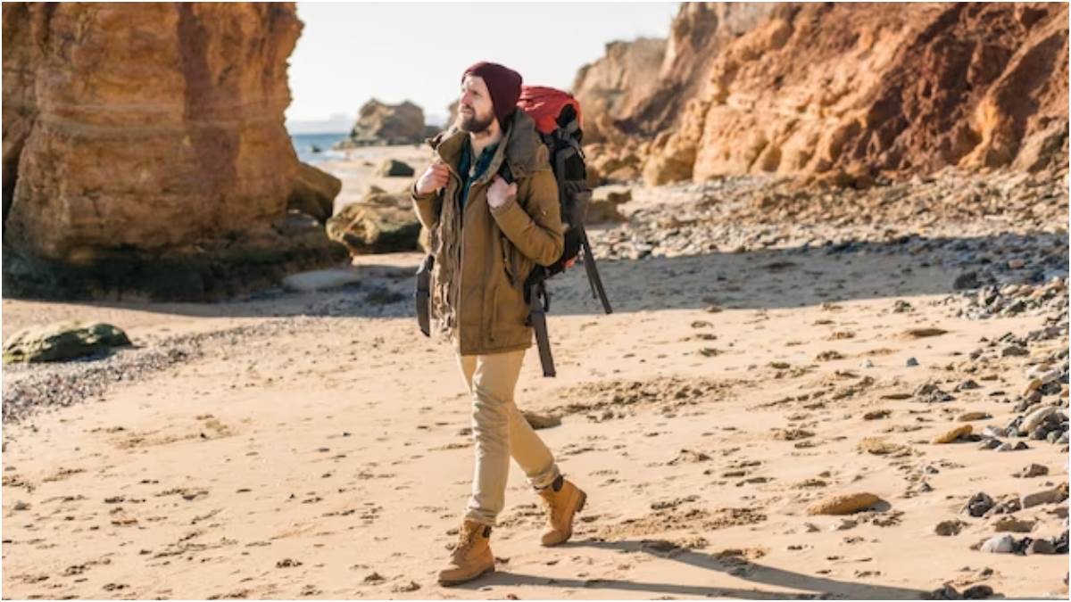 https://www.jagranimages.com/images/newimg/07032023/07_03_2023-solo_traveller_23349837.jpg