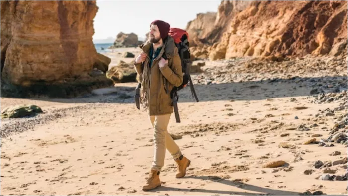 Solo traveller Mistakes: अकेले ट्रिप पर जाने की योजना बना रहे हैं तो इन गलतियों को करने से बचें