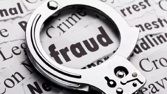 कागजों में मृत दिखाकर बेटों में हड़प ली करोड़ों की जमीन,