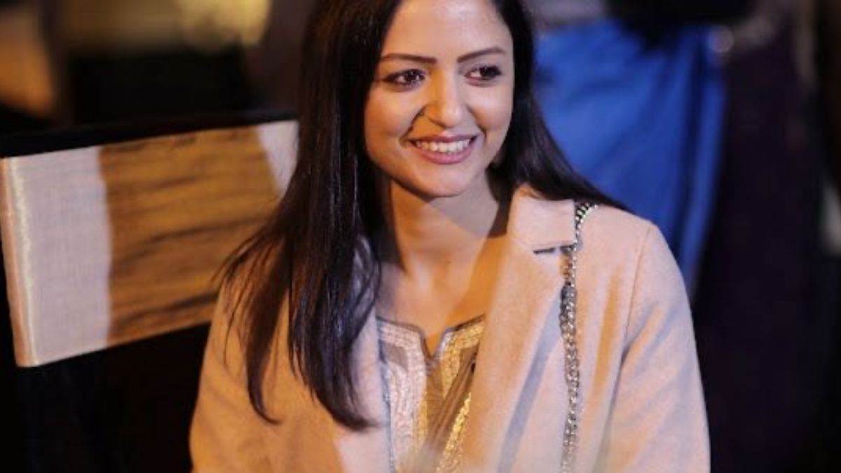 https://www.jagranimages.com/images/newimg/07032024/07_03_2024-shehla_rashid_new_cover_23669608.jpg