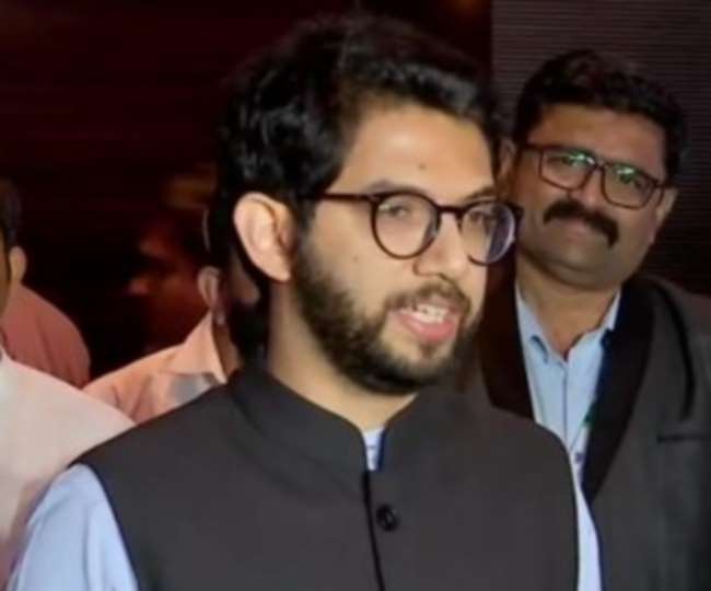 आदित्य ठाकरे बोले, कोरोना के नए वैरिएंट एक्सई से घबराए नहीं। फाइल फोटो
