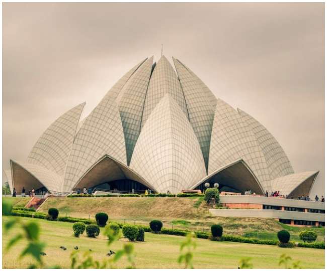 https://www.jagranimages.com/images/newimg/07042022/07_04_2022-qutub_minar_22606400.jpg